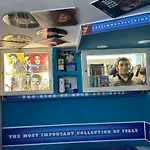 Elvis Attic Airport & City